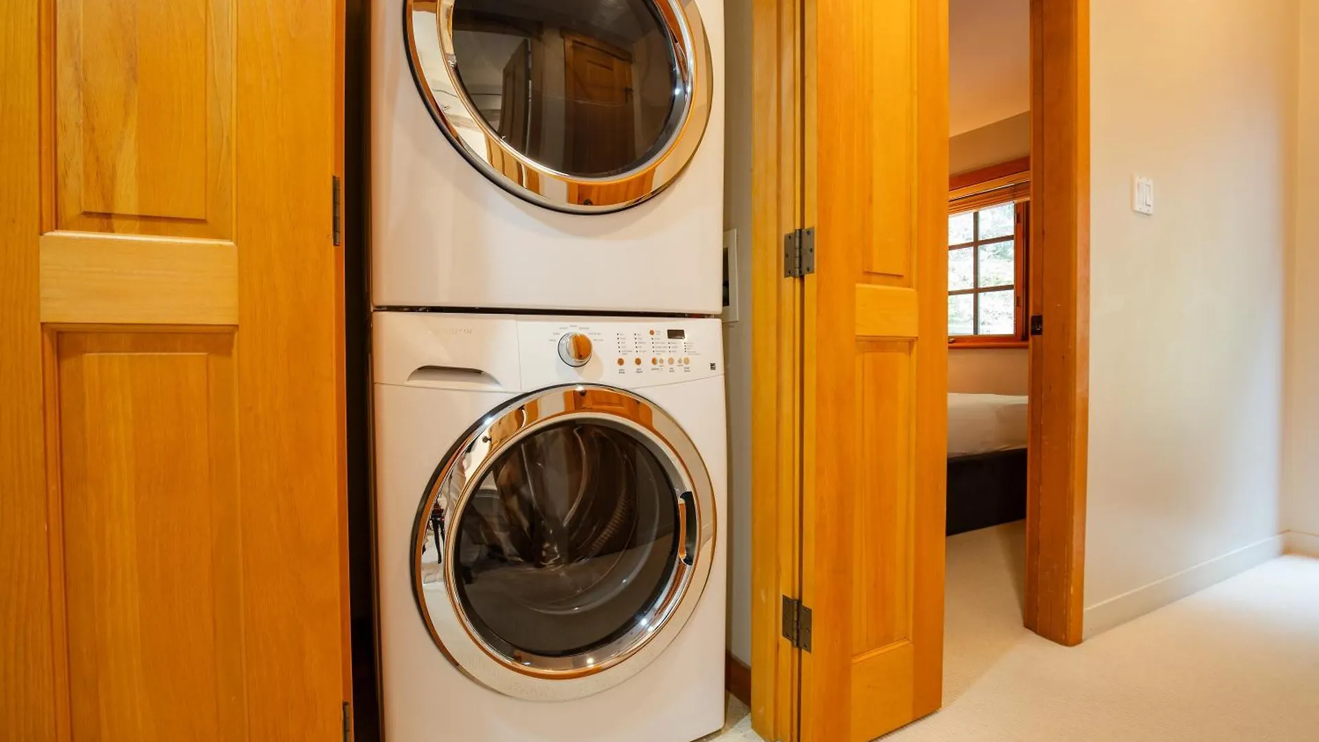 Luxury Mountain Retreat With Private Hot Tub By Harmony Whistler Villa 0*,