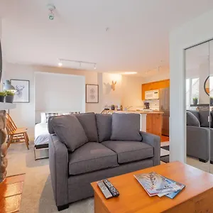 Eagle By Outpost Holiday home